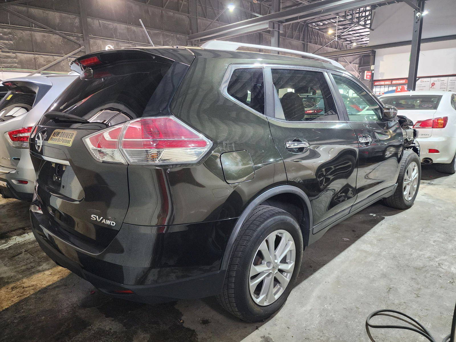 2016 NISSAN ROGUE — 133201 Miles — Lot C772882 — Al Quoz - Marhaba Auctions Used Cars - Image 6