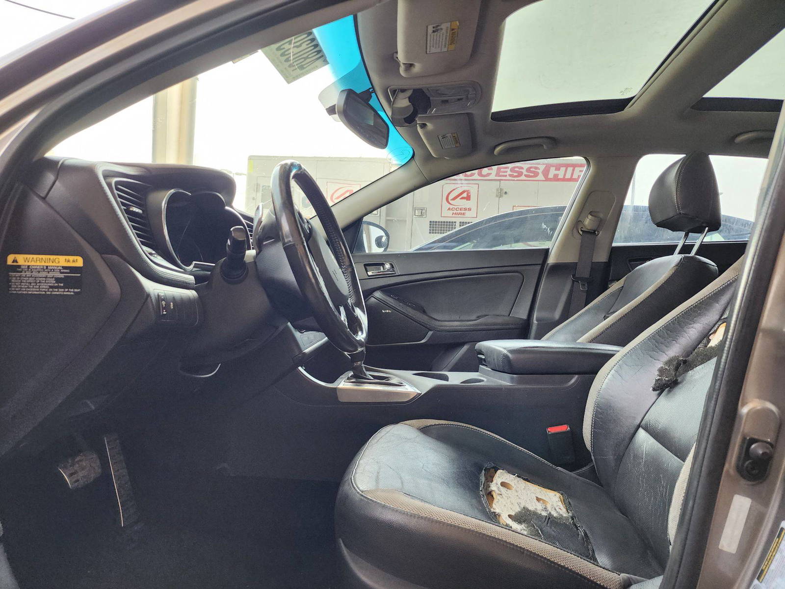 2012 KIA OPTIMA — 162679 Miles — Lot 48039514 — Souq - Marhaba Auctions Used Cars - Image 9