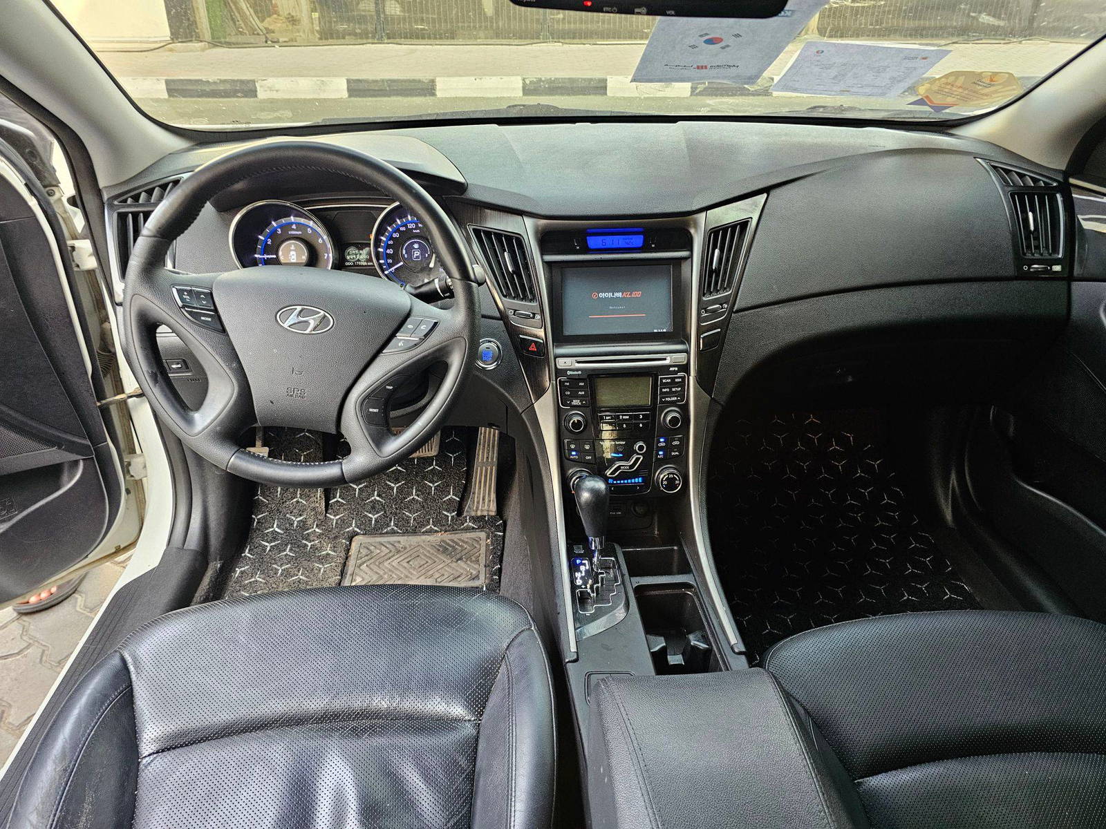 HYUNDAI SONATA 2011 - Marhaba Auction Used Cars - Image 8