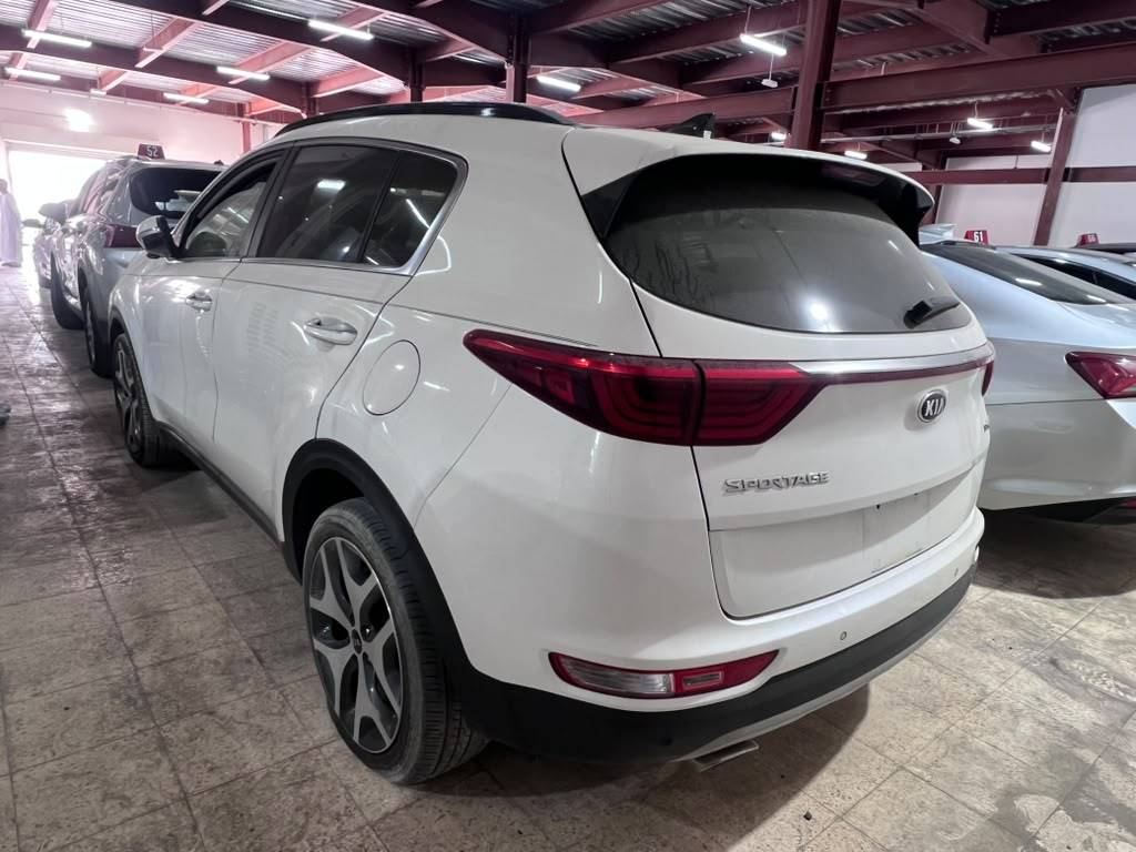 2019 KIA SPORTAGE — 88249 Miles — Lot 55008666 - Marhaba Auctions Used Cars - Image 4