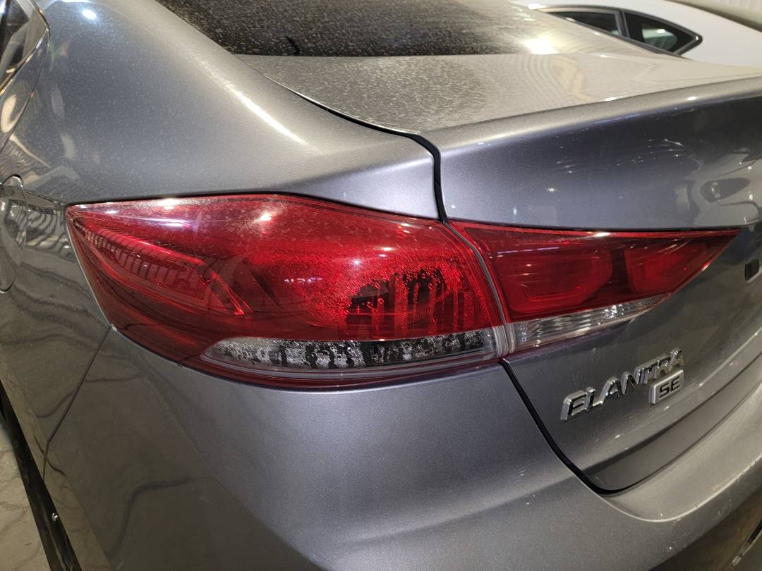 2017 HYUNDAI ELANTRA — 145568 Miles — Lot 73381733 - Marhaba Auctions Used Cars - Image 9
