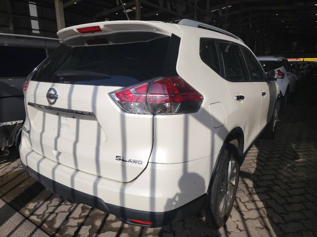 2015 NISSAN ROGUE — 157432 Miles — Lot 78215983 - Marhaba Auctions Used Cars - Image 3
