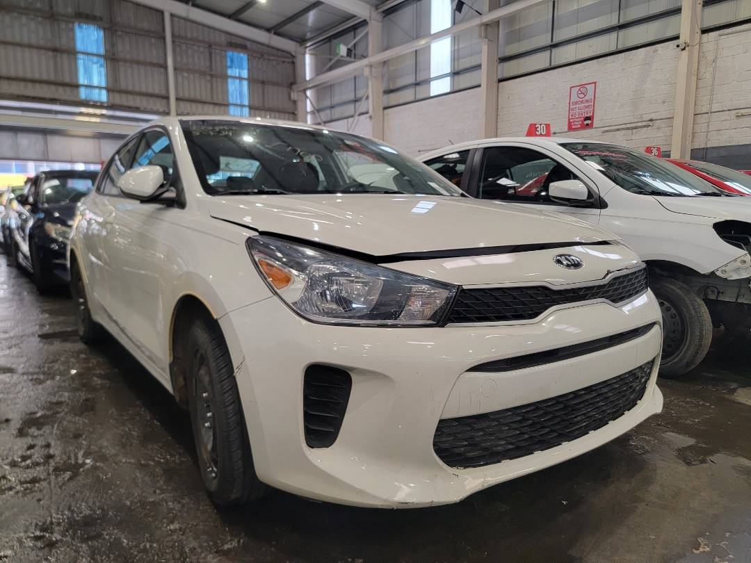 2018 KIA RIO — 156916 Miles — Lot 877948 — Souq - Marhaba Auctions Used Cars - Image 4