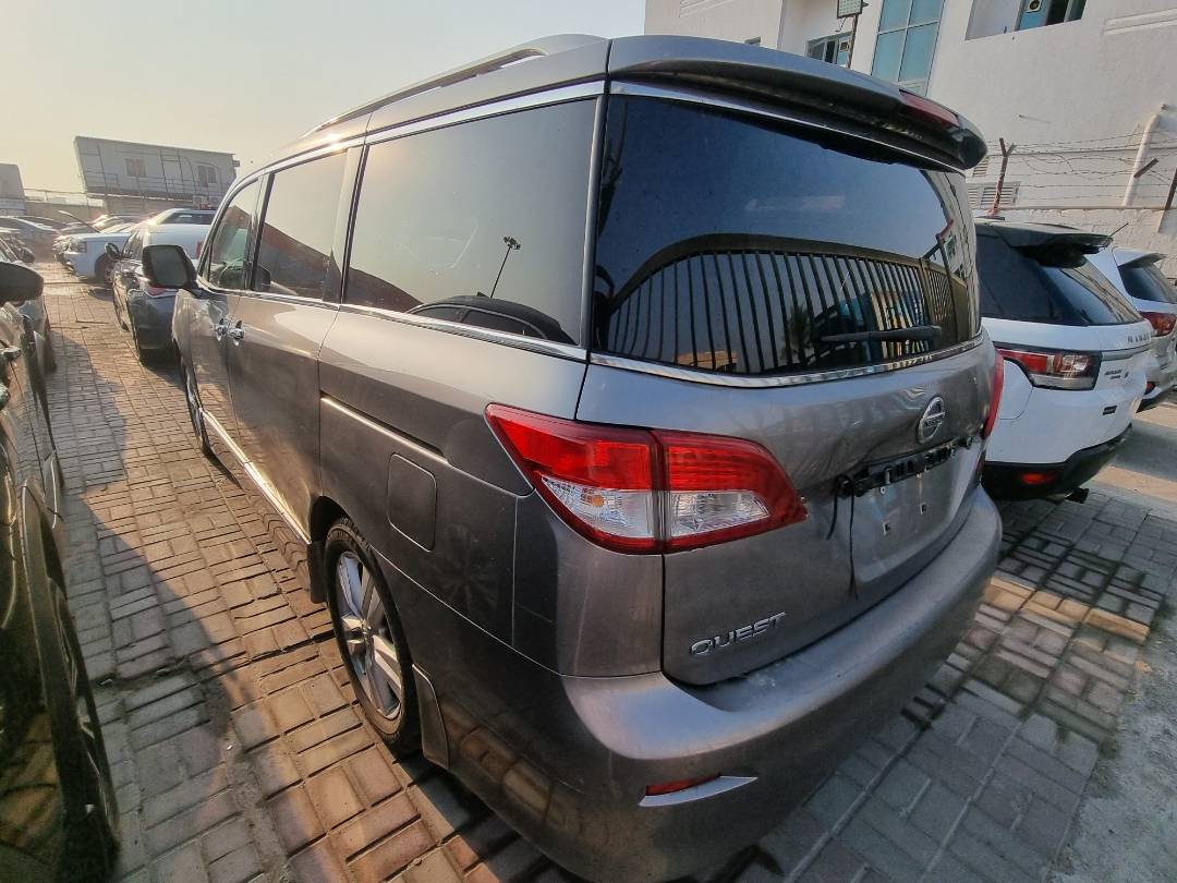 2012 NISSAN QUEST — 113501 Miles — Lot 050128 — Ind. 12 - Marhaba Auctions Used Cars - Image 4