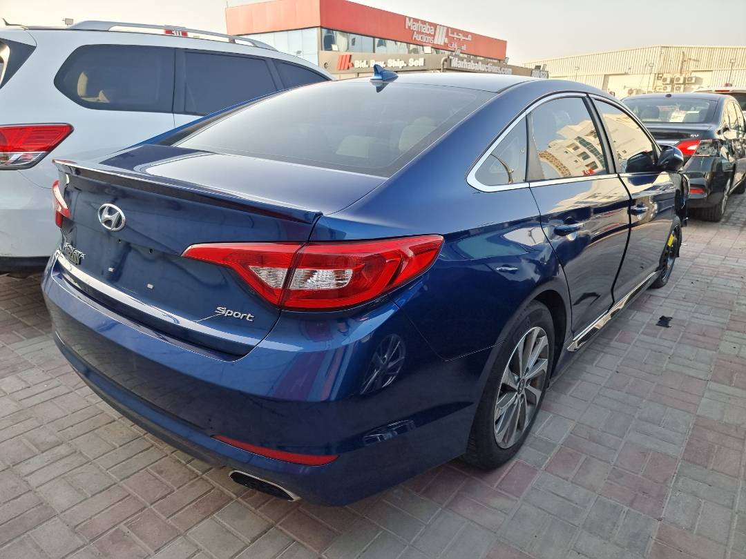 2015 HYUNDAI SONATA — 149164 Miles — Lot 125487 — Ind. 12 - Marhaba Auctions Used Cars - Image 4