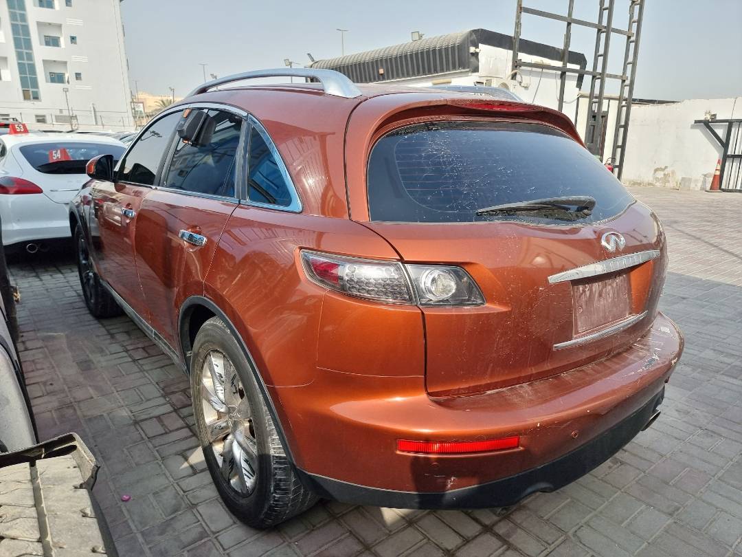 2008 INFINITI FX35 — 293757 KM — Lot 215487 — Ind. 12 - Marhaba Auctions Used Cars - Image 5