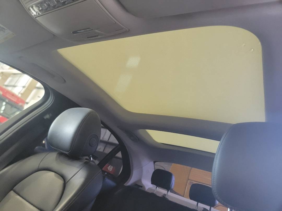 2017 MERCEDES BENZ C300 — 129998 Miles — Lot U179395 — Main - Marhaba Auctions Used Cars - Image 9