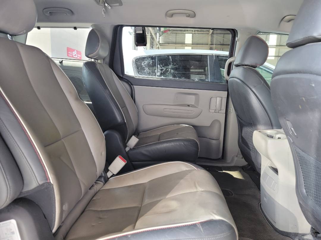 2017 KIA SEDONA — 137065 Miles — Lot H6247605 — Main - Marhaba Auctions Used Cars - Image 8