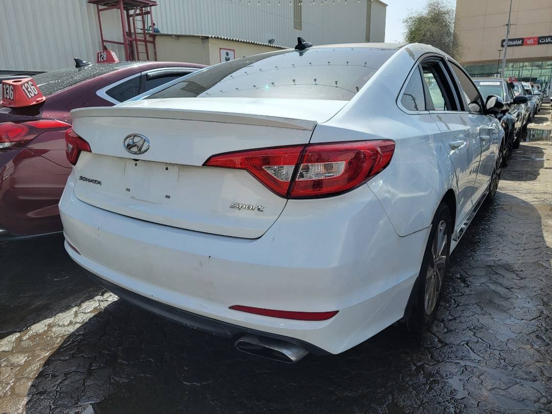 2015 HYUNDAI SONATA — 137791 Miles — Lot 38210552 - Marhaba Auctions Used Cars - Image 3
