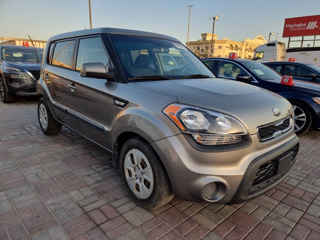 2013 KIA SOUL — 218840 Miles — Lot 125478 — Souq - Marhaba Auctions Used Cars - Image 3