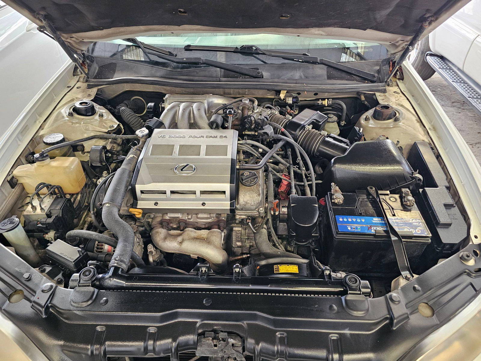 1997 LEXUS ES 300 — 209254 Miles — Lot 5003146 - Marhaba Auctions Used Cars - Image 11