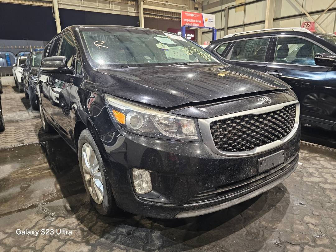 2015 KIA SEDONA — 171727 Miles — Lot 42699235 — Ind. 12 - Marhaba Auctions Used Cars - Image 4