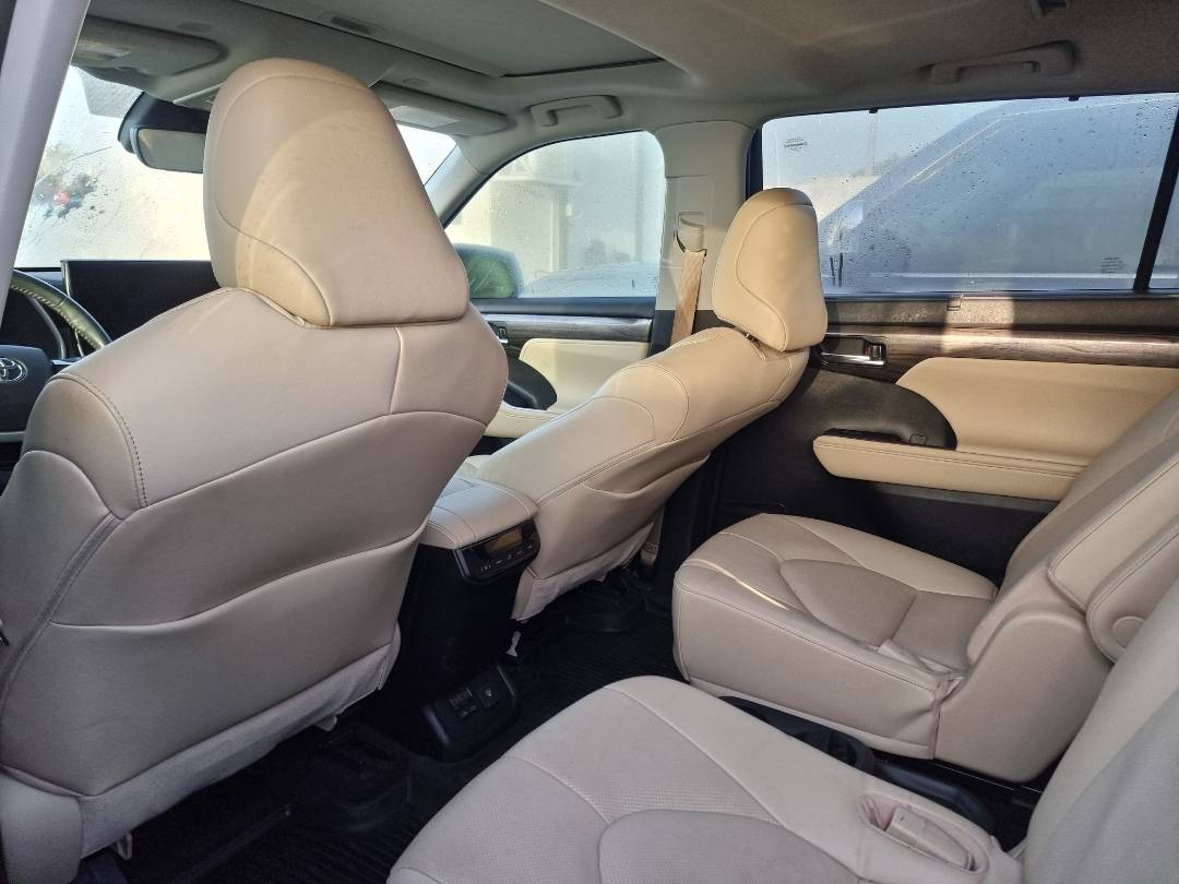 2023 TOYOTA HIGHLANDER — 107226 Miles — Lot S007553 — Ind. 12 - Marhaba Auctions Used Cars - Image 6