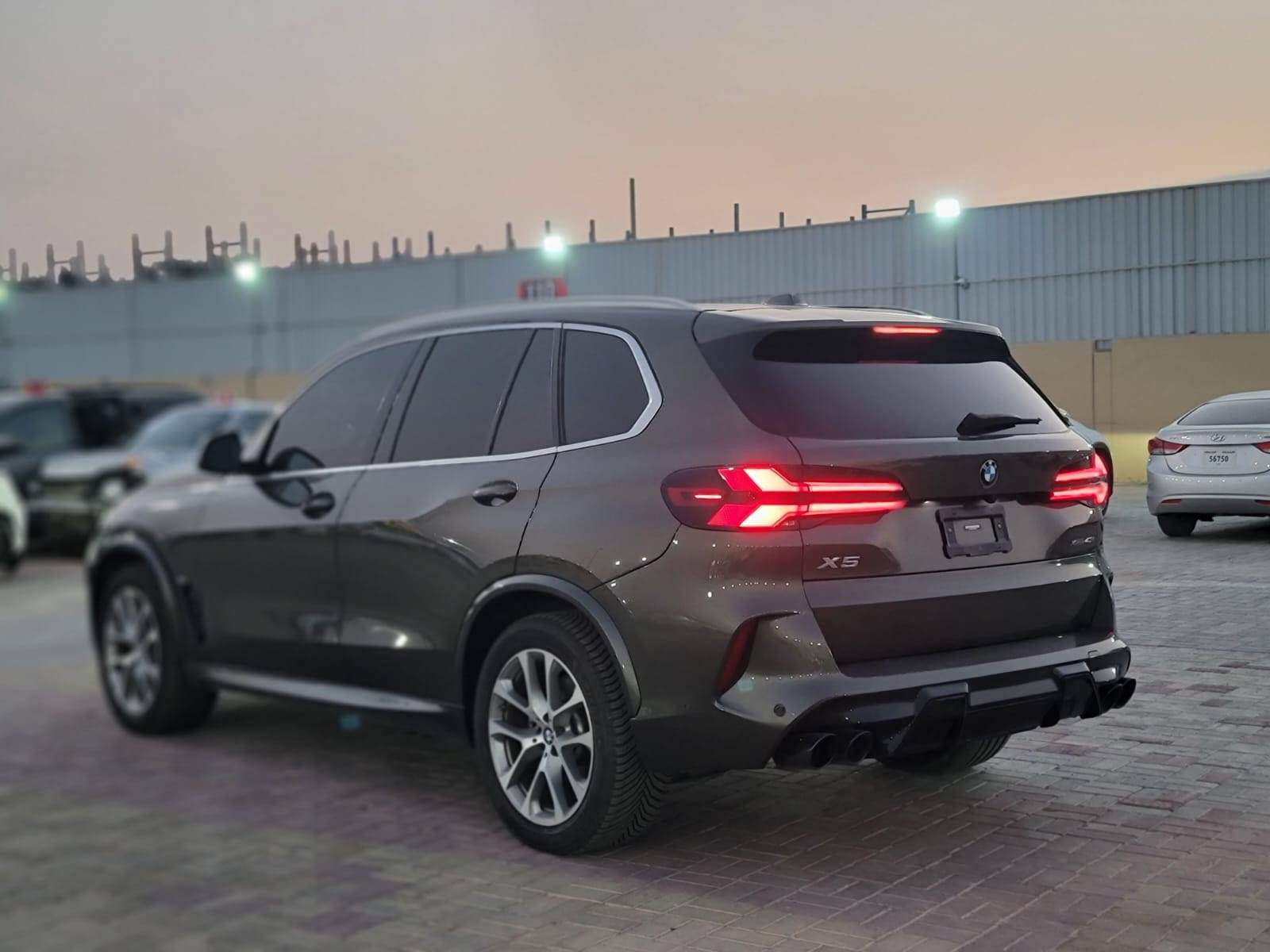 BMW X5 XDRIVE40I 2024 - Marhaba Auction Used Cars - Image 3