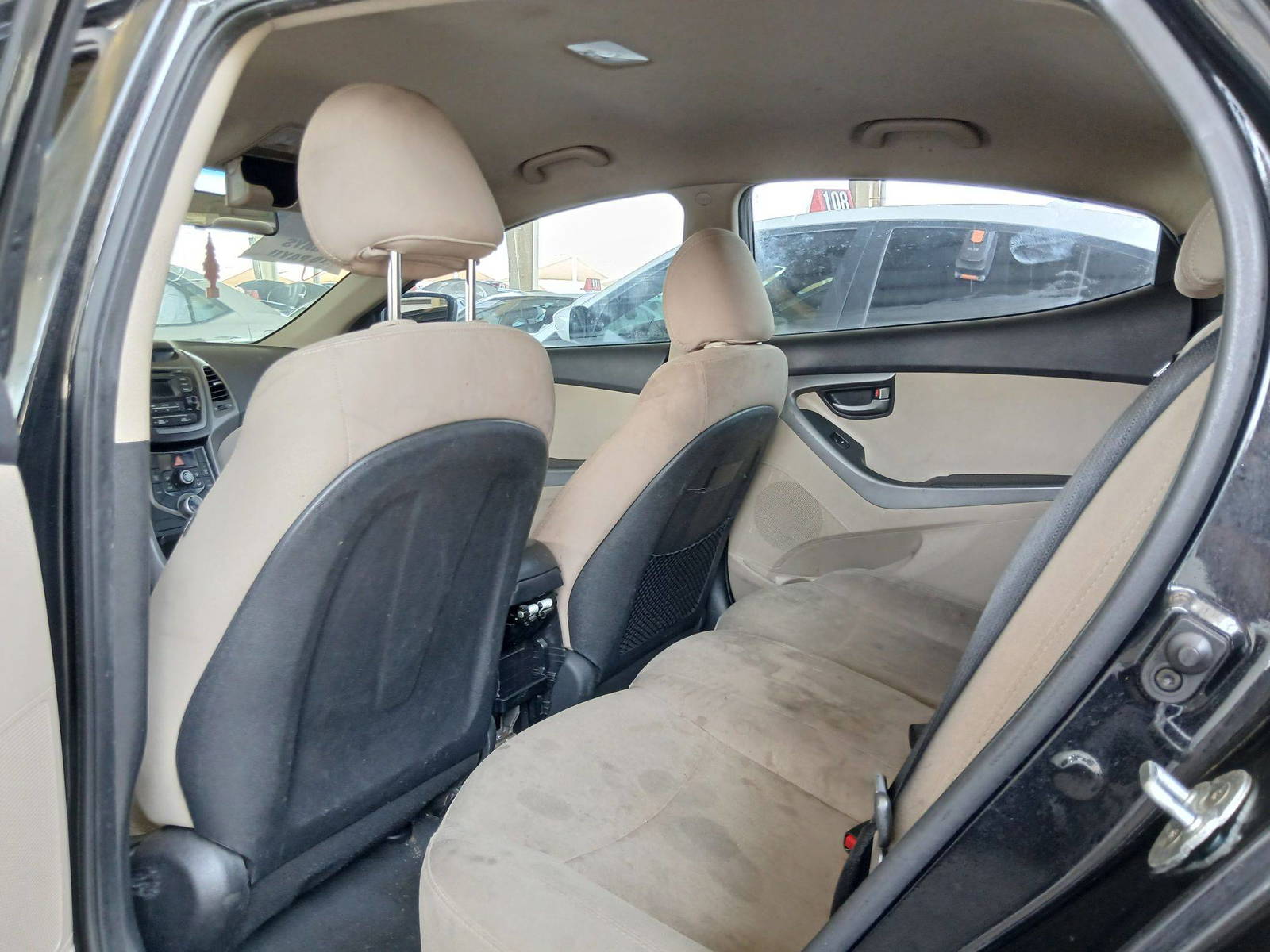2016 HYUNDAI ELANTRA — 200904 Miles — Lot 338803 — Souq - Marhaba Auctions Used Cars - Image 6
