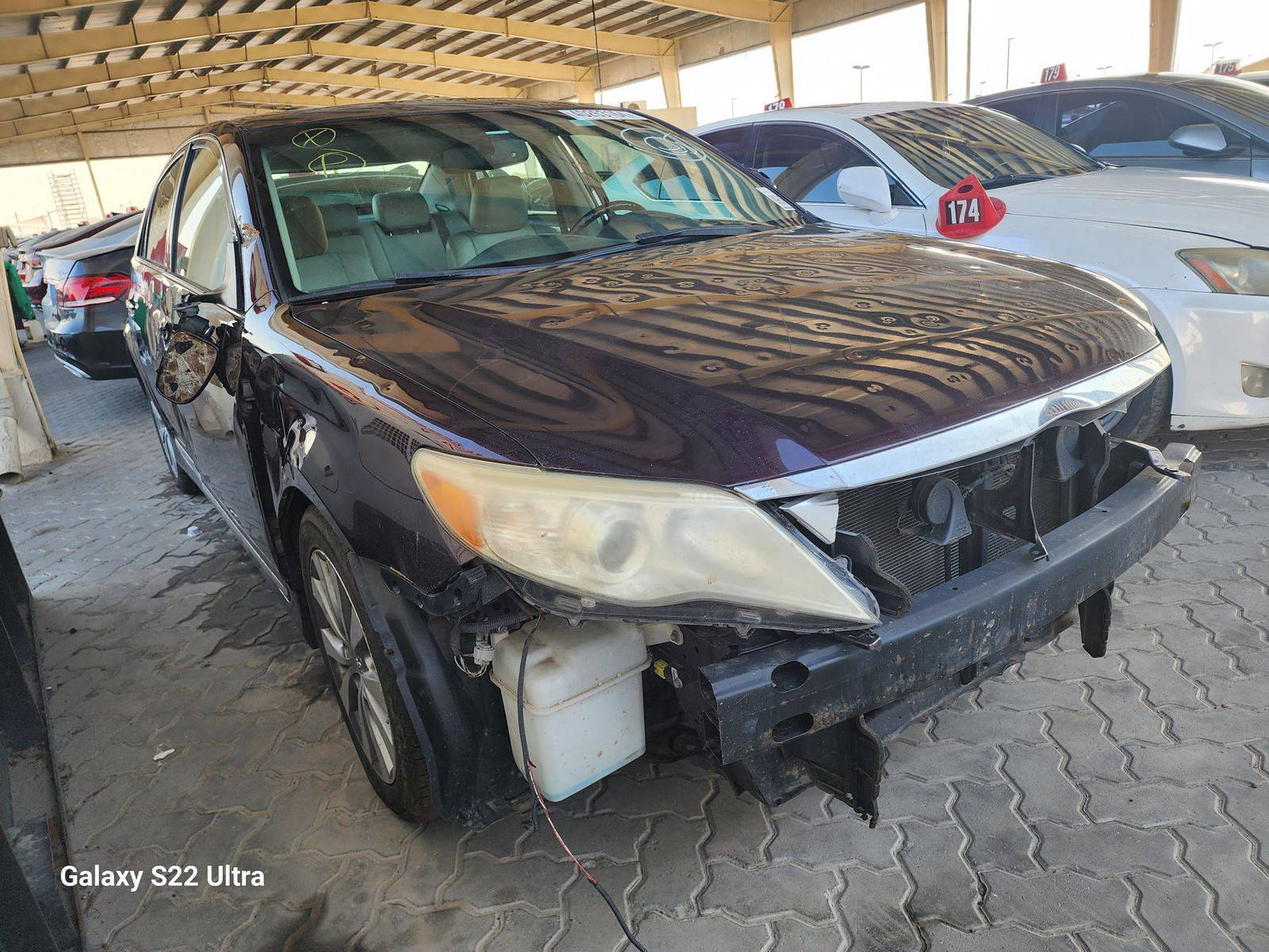 2011 TOYOTA AVALON — 162510 Miles — Lot 40263164 — Souq - Marhaba Auctions Used Cars - Image 8