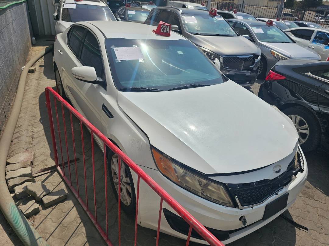 2011 KIA OPTIMA — 195454 Miles — Lot 5077487 — Souq - Marhaba Auctions Used Cars - Image 3