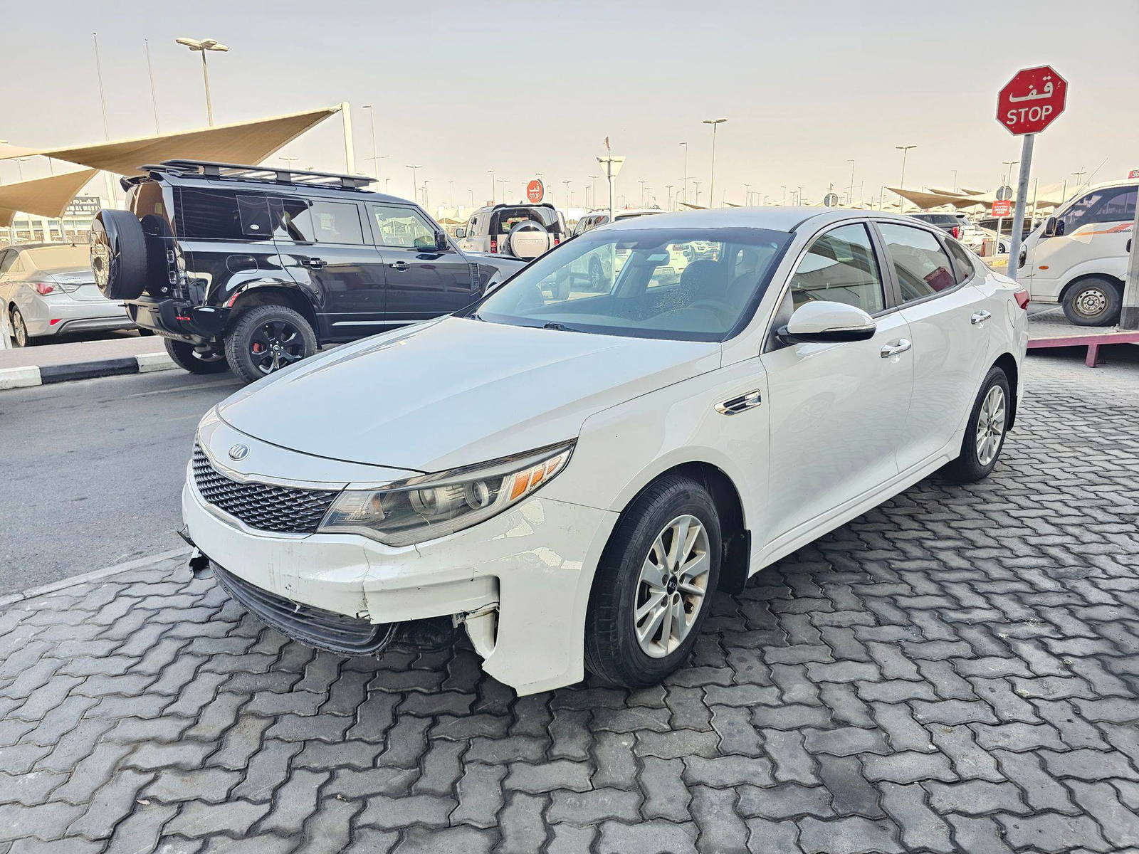 2017 KIA OPTIMA — 125255 Miles — Lot 4L33HG166901 — Souq - Marhaba Auctions Used Cars - Image 4
