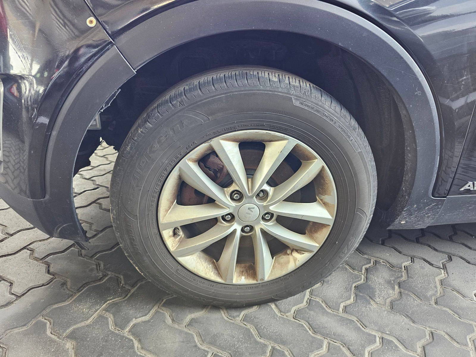 2017 KIA SORENTO — 215013 Miles — Lot G326559 — Souq - Marhaba Auctions Used Cars - Image 10