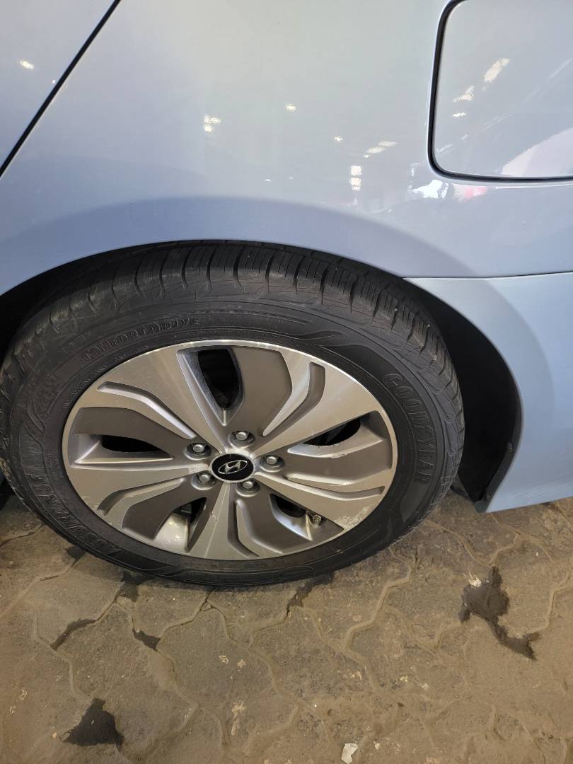 2013 HYUNDAI SONATA — 144633 Miles — Lot DA068375 — Main - Marhaba Auctions Used Cars - Image 9