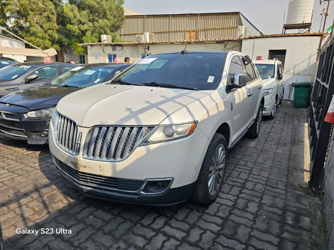 LINCOLN MKX 2011 - Marhaba Auction Used Cars - Image 3