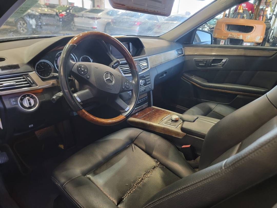 2011 MERCEDES BENZ E 350 — 184185 Miles — Lot 276400 — Souq - Marhaba Auctions Used Cars - Image 6