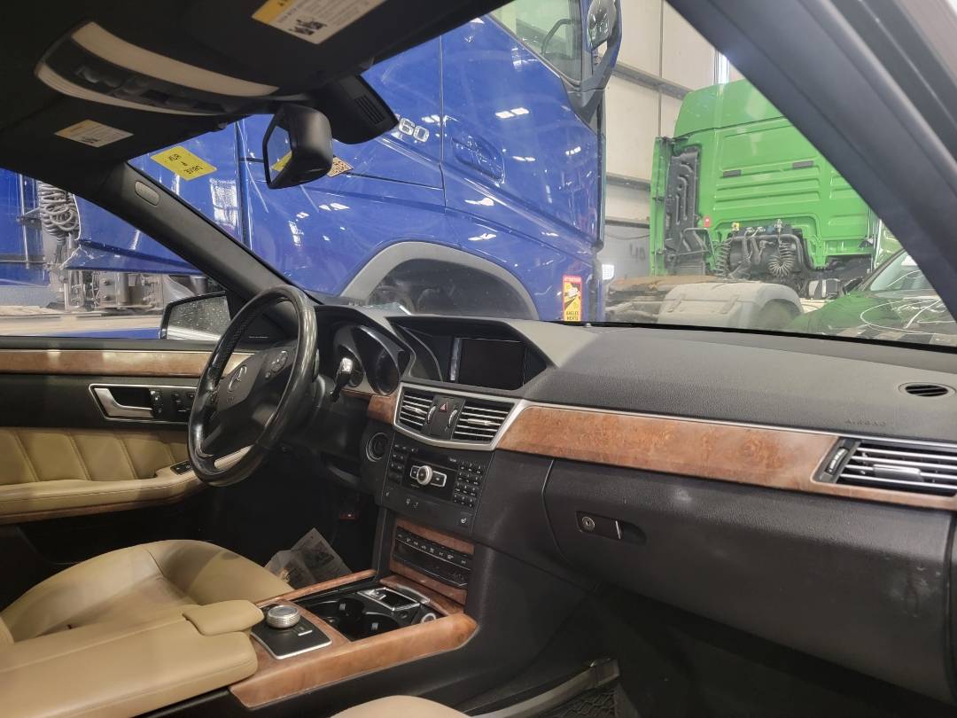 2012 MERCEDES BENZ E 350 — 142495 Miles — Lot A616268 - Marhaba Auctions Used Cars - Image 8