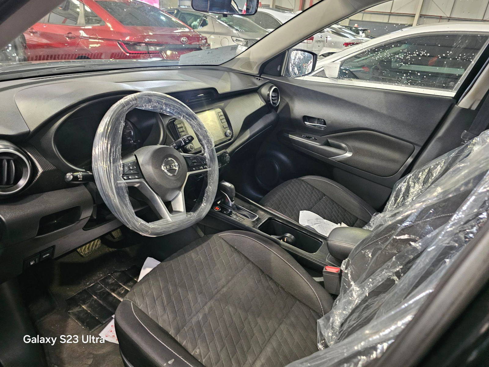 2021 NISSAN KICKS — sold — 57721 Miles — Lot ML471792 — Main - Marhaba Auctions Used Cars - Image 7