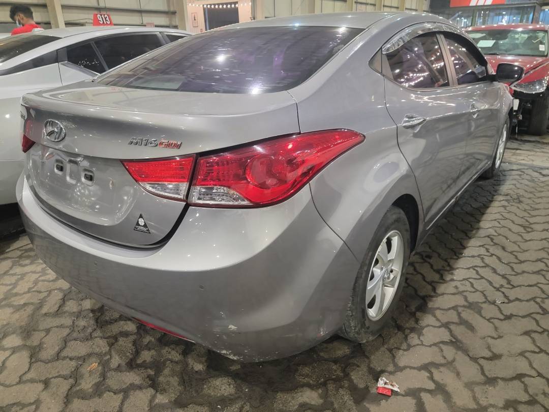 2012 HYUNDAI AVANTE — 111198 KM — Lot 184933 — Main - Marhaba Auctions Used Cars - Image 5