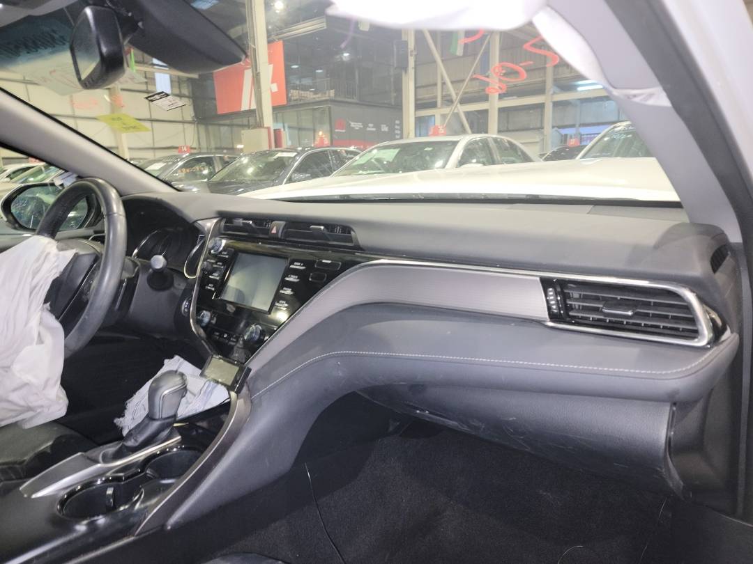 2018 TOYOTA CAMRY — 182853 Miles — Lot 38088507 - Marhaba Auctions Used Cars - Image 10