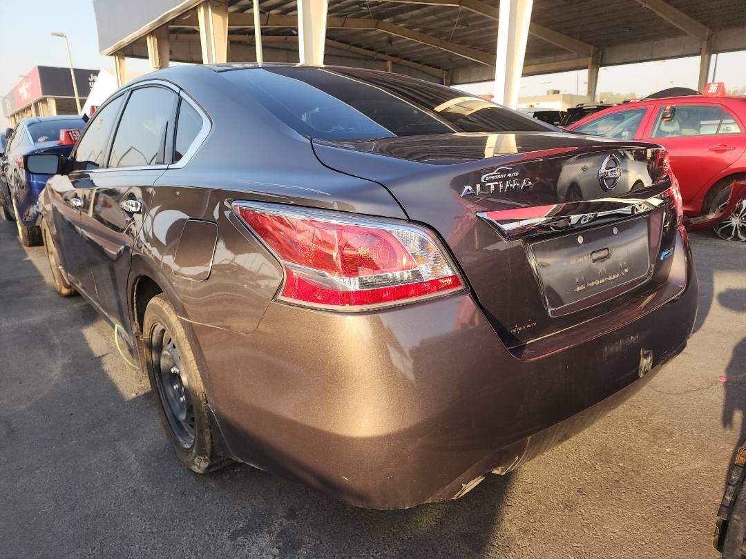 2014 NISSAN ALTIMA — 155581 Miles — Lot 40074774 - Marhaba Auctions Used Cars - Image 5