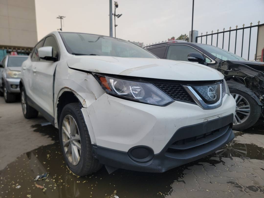 2018 NISSAN ROGUE SPORTS — 188474 Miles — Lot JW262358 — Main - Marhaba Auctions Used Cars - Image 4
