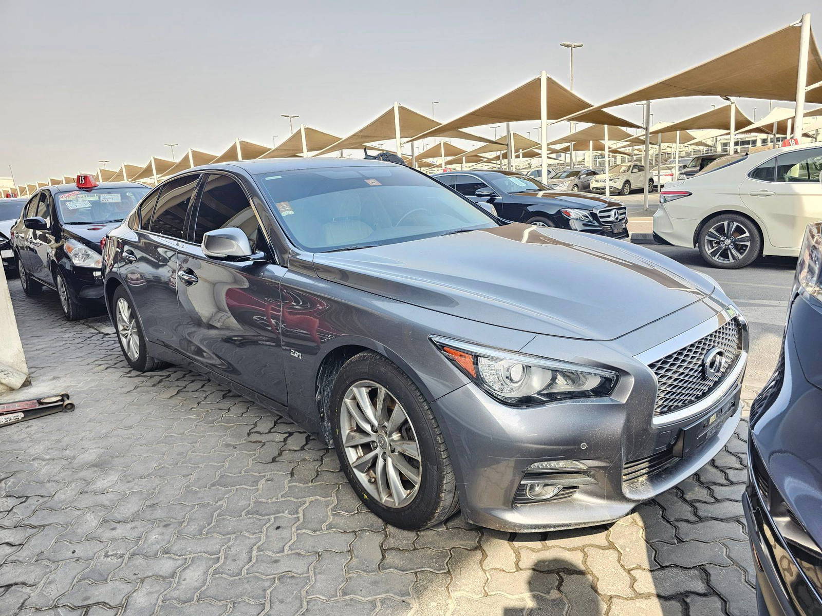 2017 INFINITI Q50 — 214561 KM — Lot HM500472 — Souq - Marhaba Auctions Used Cars - Image 3