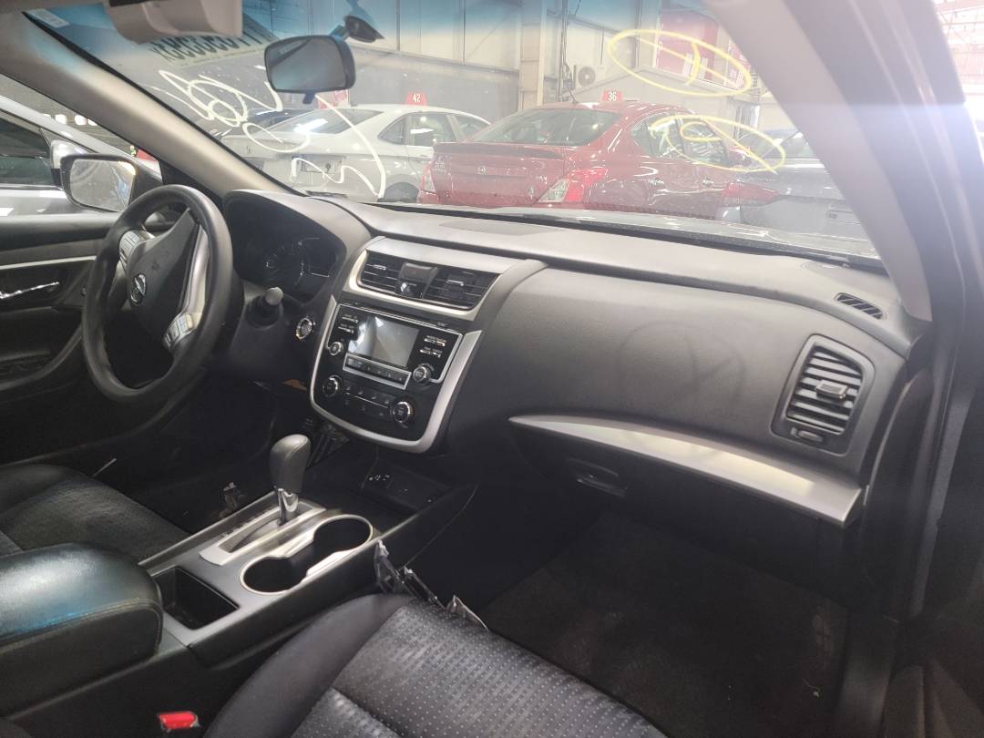 2016 NISSAN ALTIMA — 126423 Miles — Lot 261577 - Marhaba Auctions Used Cars - Image 5