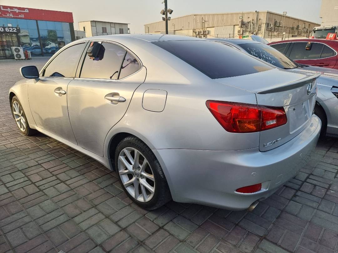 2008 LEXUS IS 250 — 297246 Miles — Lot 3214578 — Ind. 12 - Marhaba Auctions Used Cars - Image 5