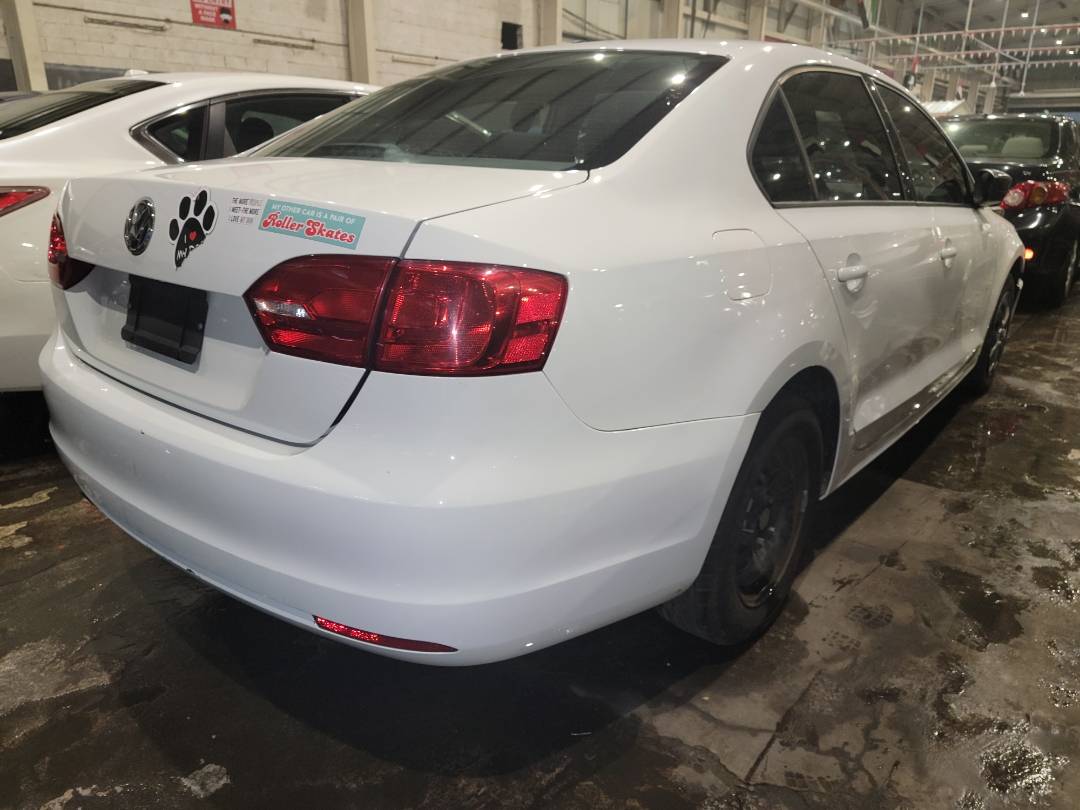 2016 VOLKSWAGEN JETTA — 105500 Miles — Lot 37796875 - Marhaba Auctions Used Cars - Image 4