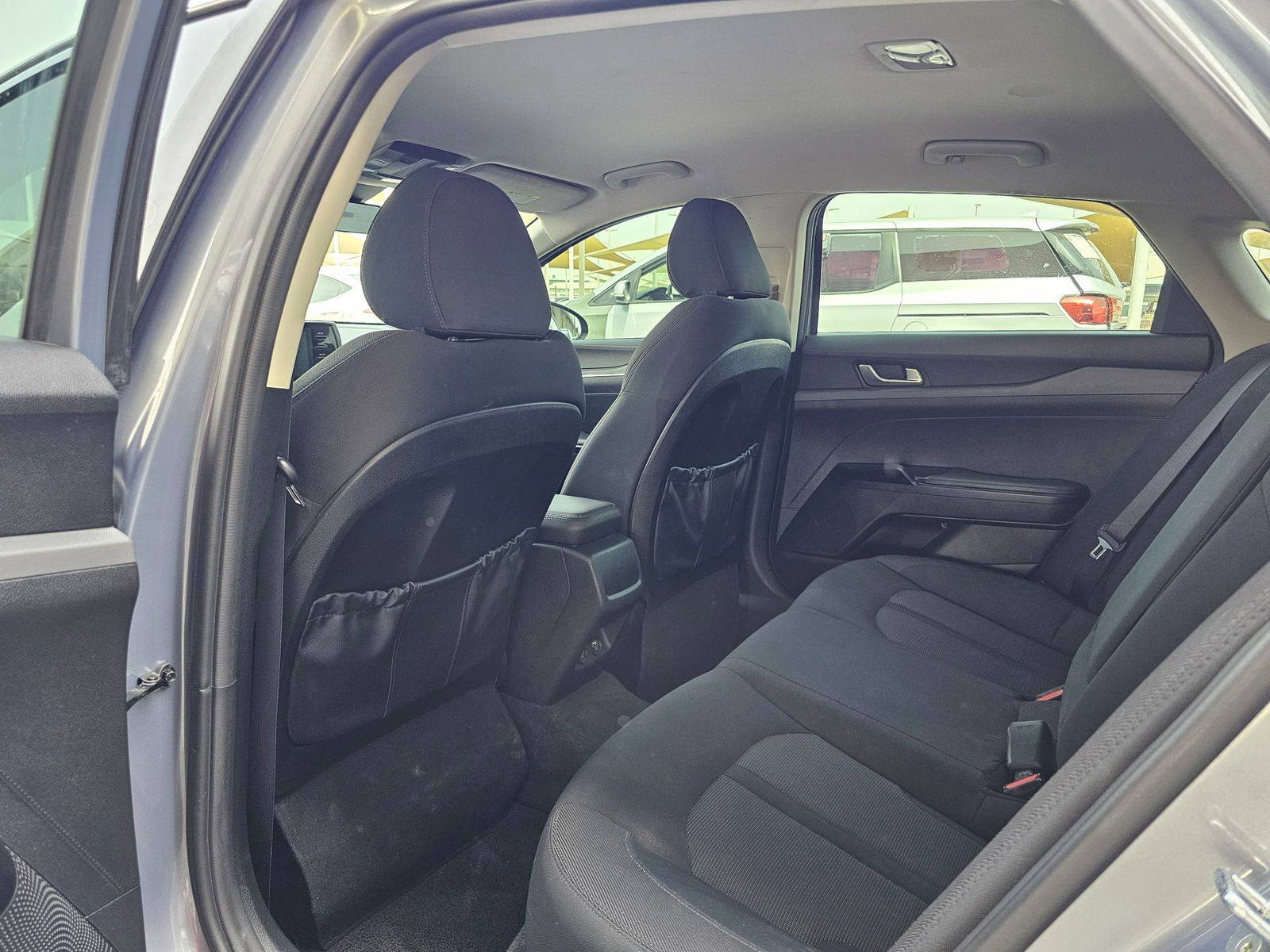 2022 KIA K5 — 66271 KM — Lot NG086590 — Souq - Marhaba Auctions Used Cars - Image 6