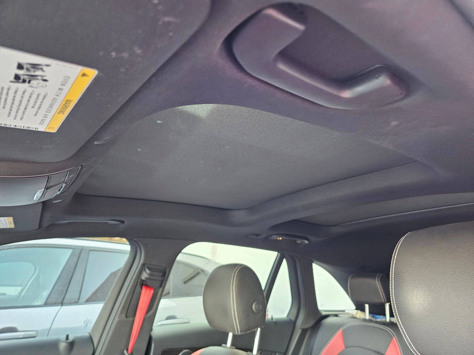 MERCEDES BENZ GLC-300 2022 - Marhaba Auction Used Cars - Image 8