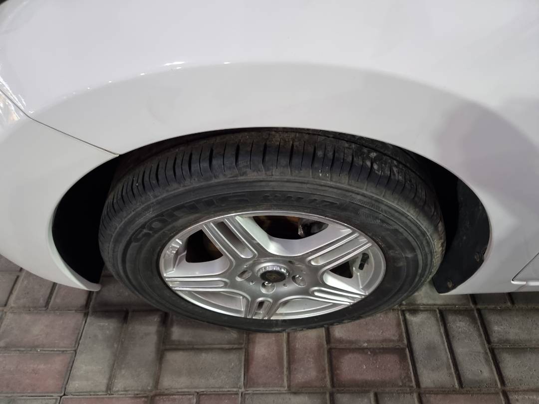2012 HYUNDAI AVANTE — 198964 KM — Lot 2154784 — Souq - Marhaba Auctions Used Cars - Image 9
