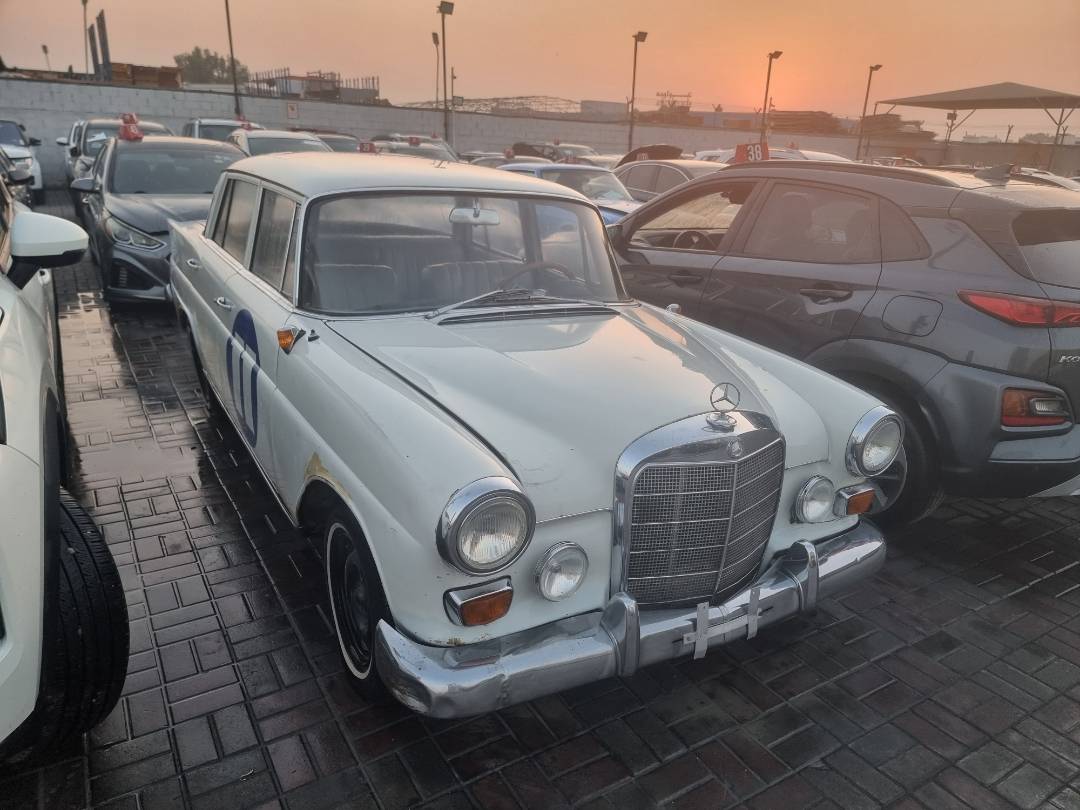 1965 MERCEDES BENZ 190 — Lot 114079F — Ind. 12 - Marhaba Auctions Used Cars - Image 3