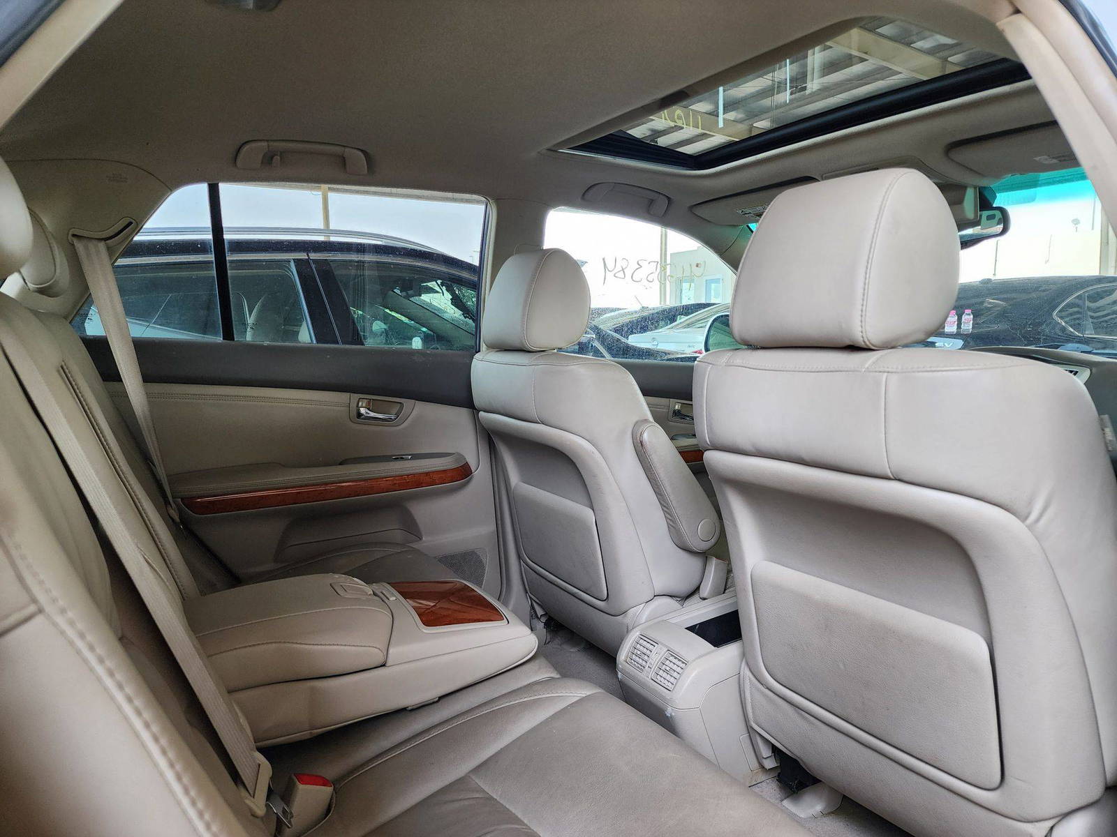 2007 LEXUS RX 350 — 215399 Miles — Lot 41635384 — Main - Marhaba Auctions Used Cars - Image 4