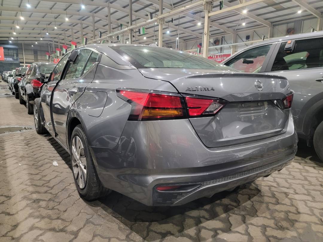 2019 NISSAN ALTIMA — 135144 Miles — Lot KC121275 — Main - Marhaba Auctions Used Cars - Image 5