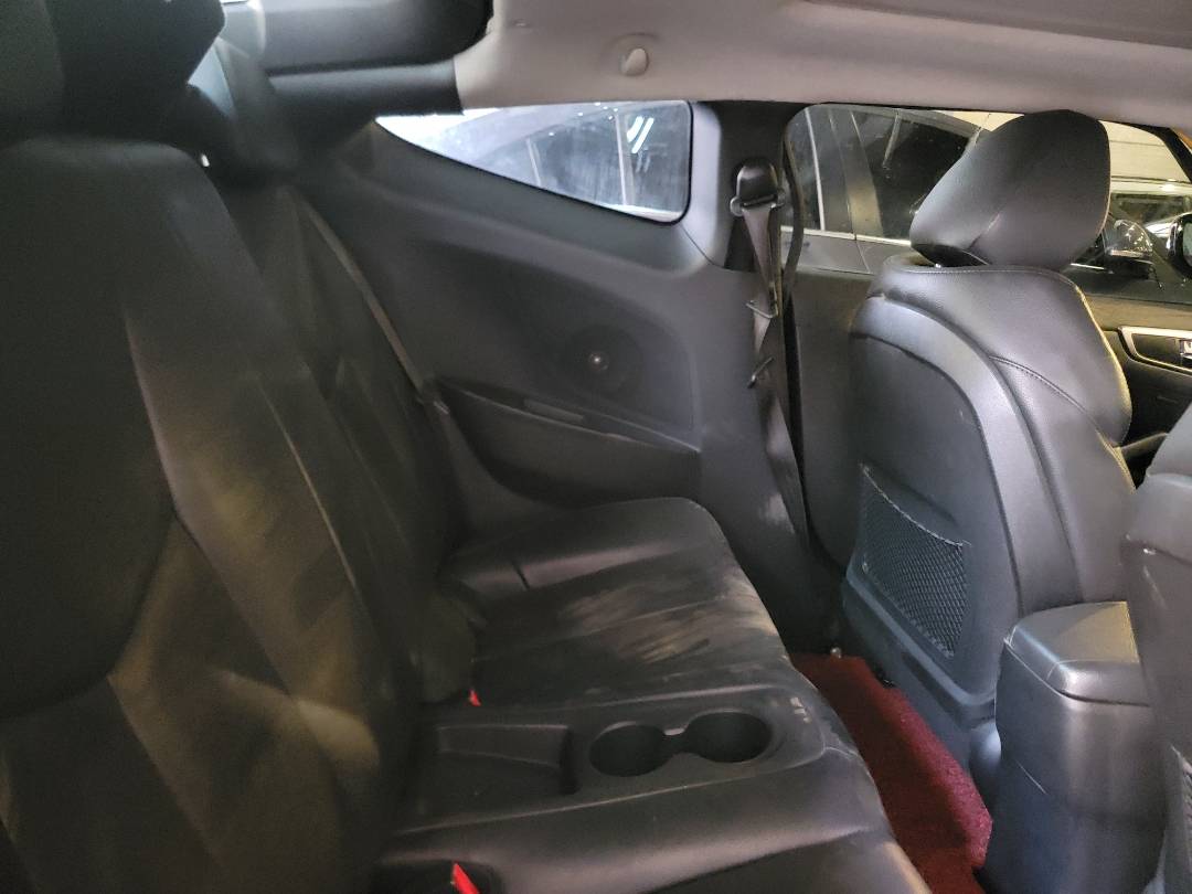 HYUNDAI VELOSTER 2012 - Marhaba Auction Used Cars - Image 6