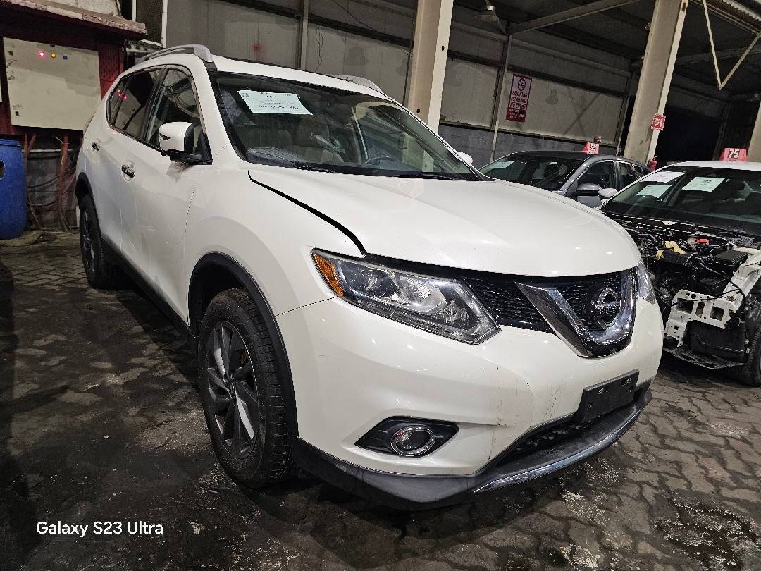 NISSAN ROGUE