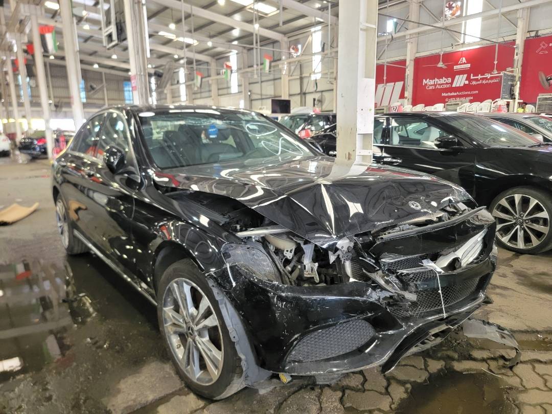 2018 MERCEDES BENZ C300 — 61420 Miles — Lot R394493 — Main - Marhaba Auctions Used Cars - Image 4