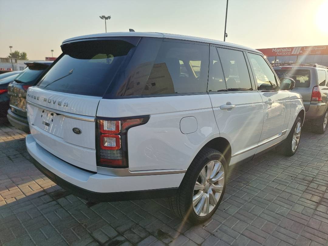 2016 LAND ROVER RANGE ROVER — 92535 Miles — Lot 51032904 — Ind. 12 - Marhaba Auctions Used Cars - Image 3