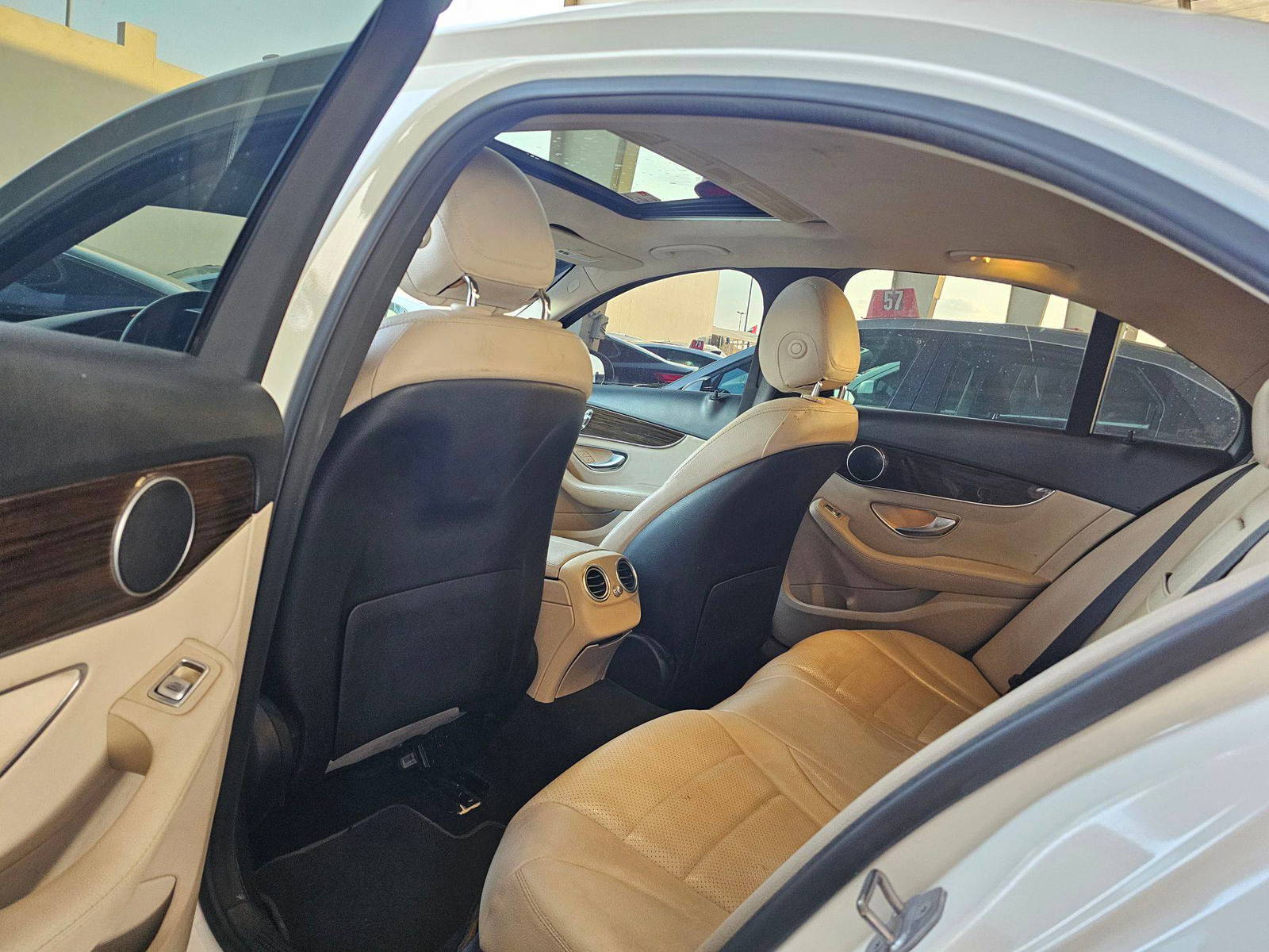 2019 MERCEDES BENZ C300 — 158771 KM — Lot 9KU310959 — Souq - Marhaba Auctions Used Cars - Image 6