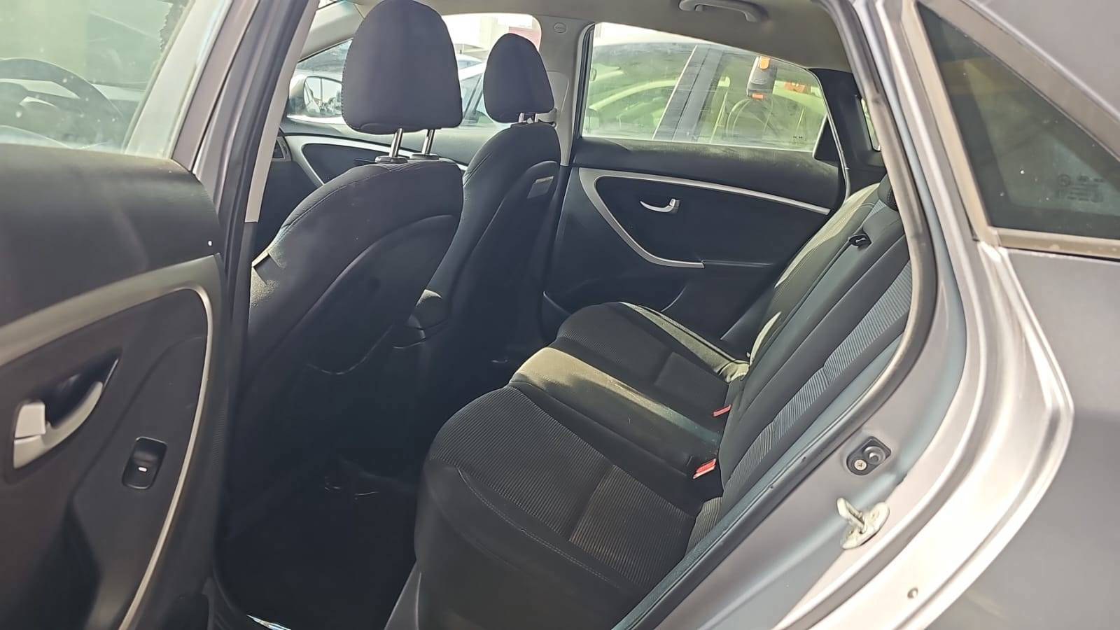 HYUNDAI ELANTRA GT 2013 - Marhaba Auction Used Cars - Image 7