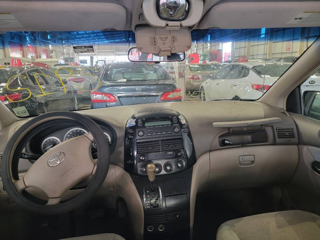 2005 TOYOTA SIENNA — 183847 Miles — Lot S312912 — Main - Marhaba Auctions Used Cars - Image 8