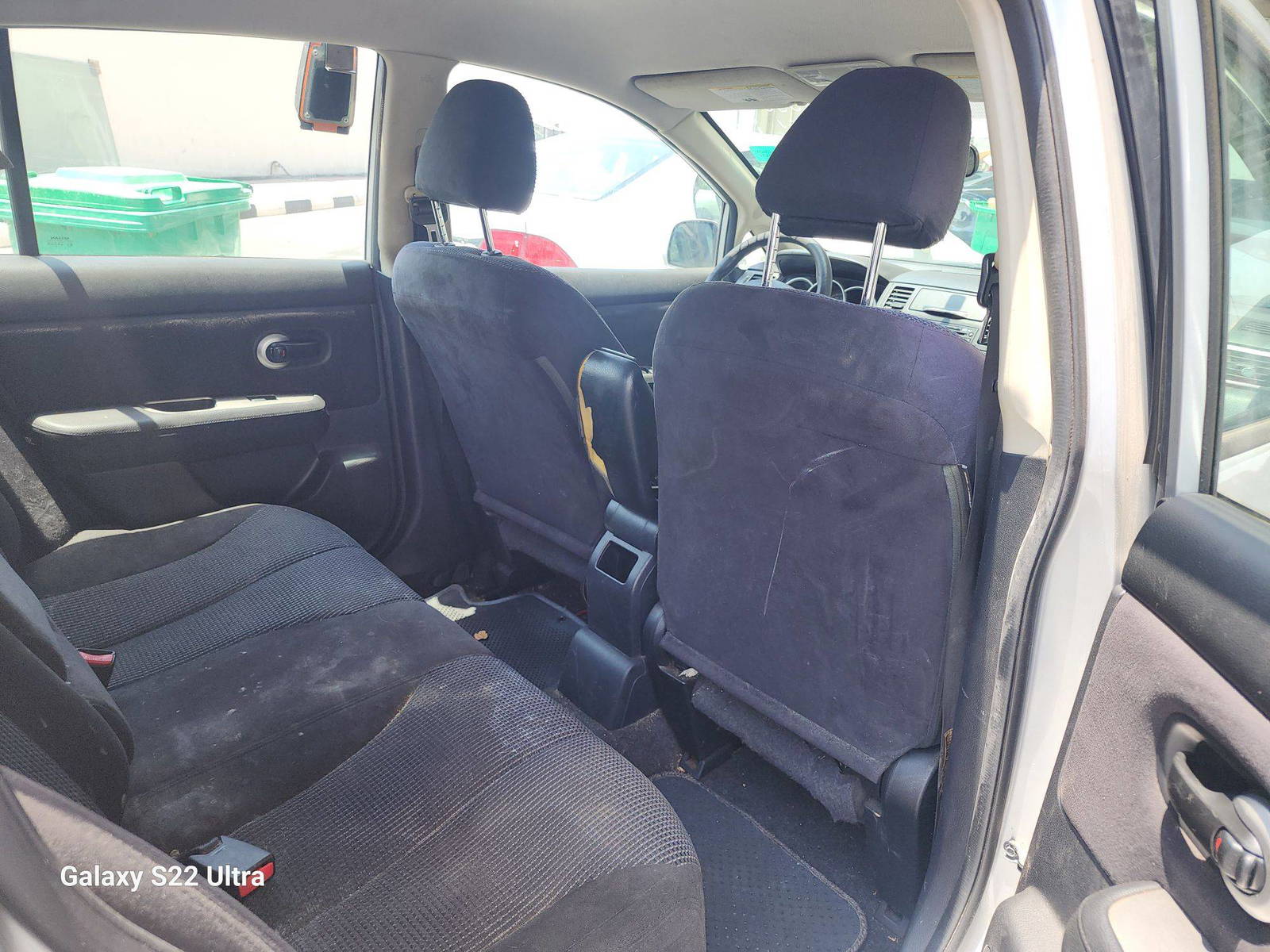 2010 NISSAN VERSA — 240806 Miles — Lot 38556119 - Marhaba Auctions Used Cars - Image 5